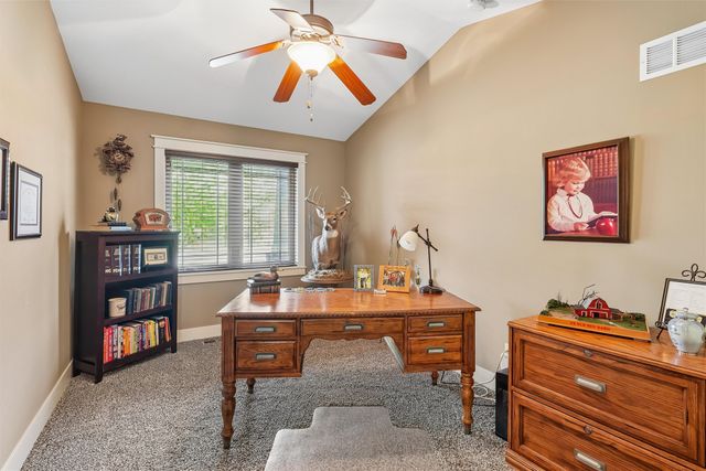 1610 NE Pittsburg Court, Ankeny, IA 50021