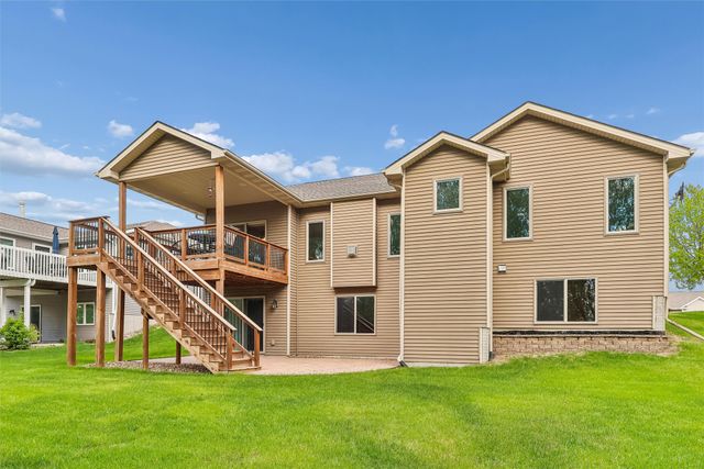 1610 NE Pittsburg Court, Ankeny, IA 50021