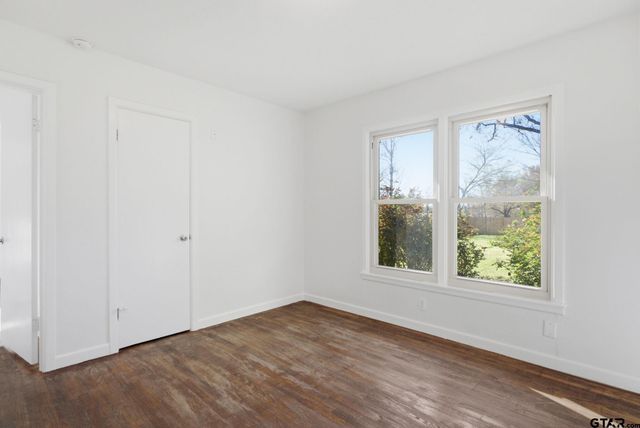 12565 Pioneer Dr, Tyler, TX 75704