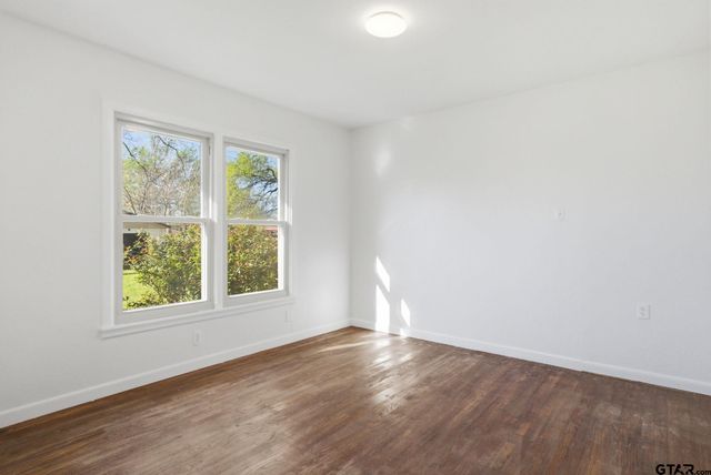 12565 Pioneer Dr, Tyler, TX 75704