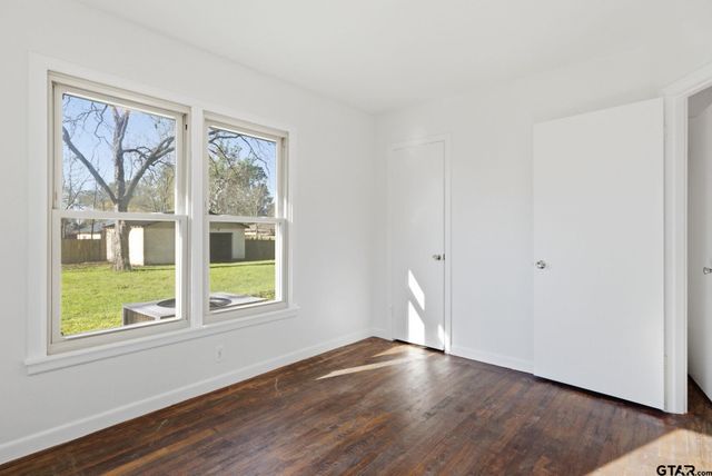 12565 Pioneer Dr, Tyler, TX 75704