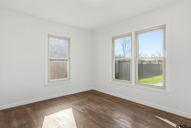 12565 Pioneer Dr, Tyler, TX 75704