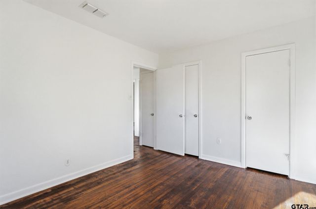 12565 Pioneer Dr, Tyler, TX 75704