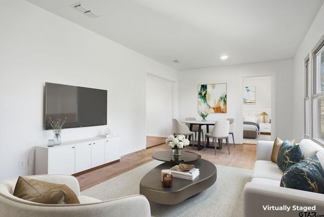 12565 Pioneer Dr, Tyler, TX 75704