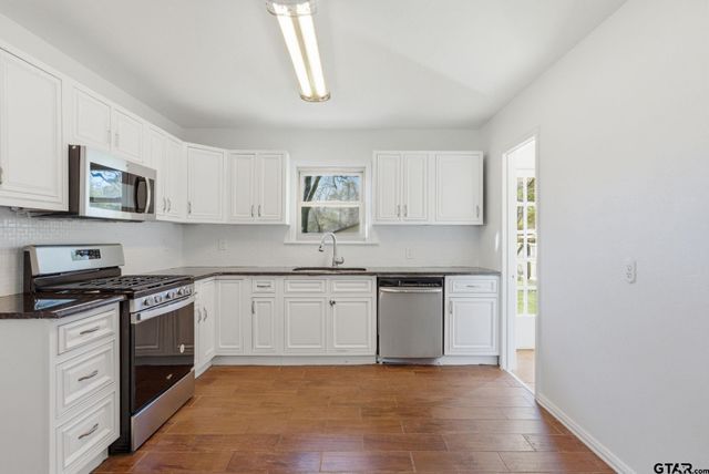 12565 Pioneer Dr, Tyler, TX 75704