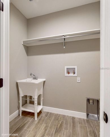 643 DOMINISH ESTATES DR, Apopka, FL 32712