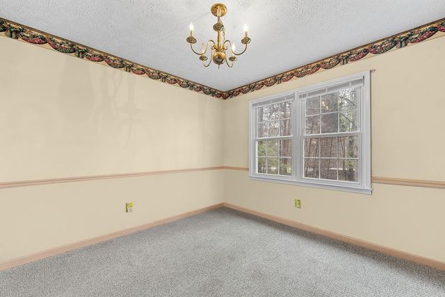 120 Chateau Circle, Fayetteville, GA 30215