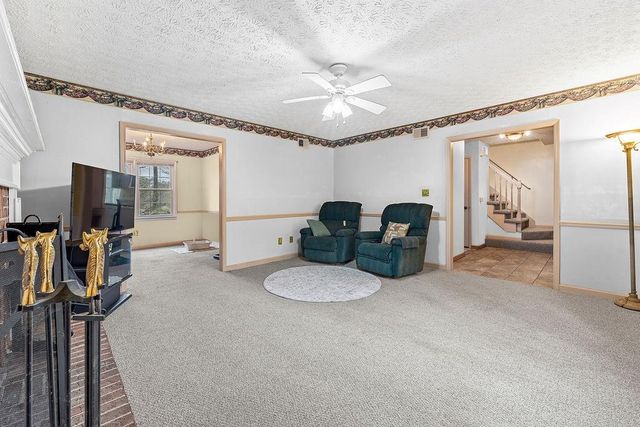 120 Chateau Circle, Fayetteville, GA 30215