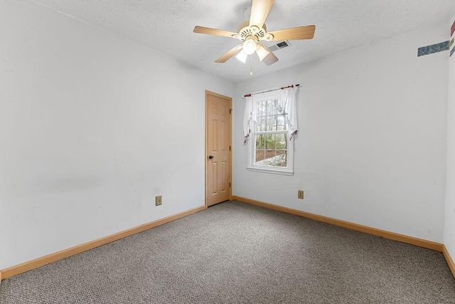 120 Chateau Circle, Fayetteville, GA 30215
