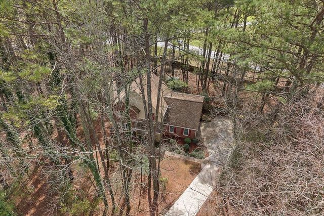 120 Chateau Circle, Fayetteville, GA 30215