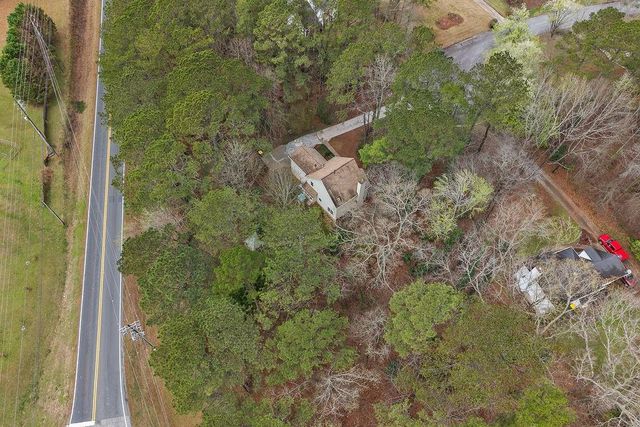 120 Chateau Circle, Fayetteville, GA 30215