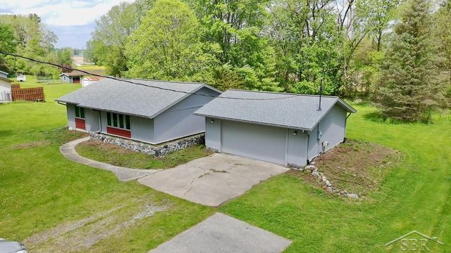 3087 E Gordonville Road, Midland Twp, MI 48640