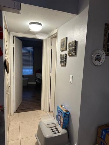 8390 Lagos De Campo Boulevard 209, Tamarac, FL 33321