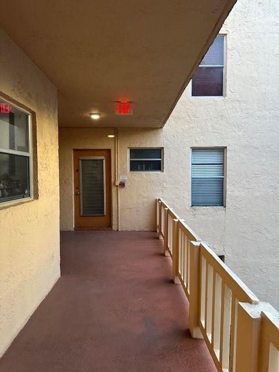 8390 Lagos De Campo Boulevard 209, Tamarac, FL 33321
