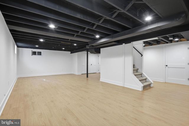 338 WAYNE AVE, Springfield, PA 19064