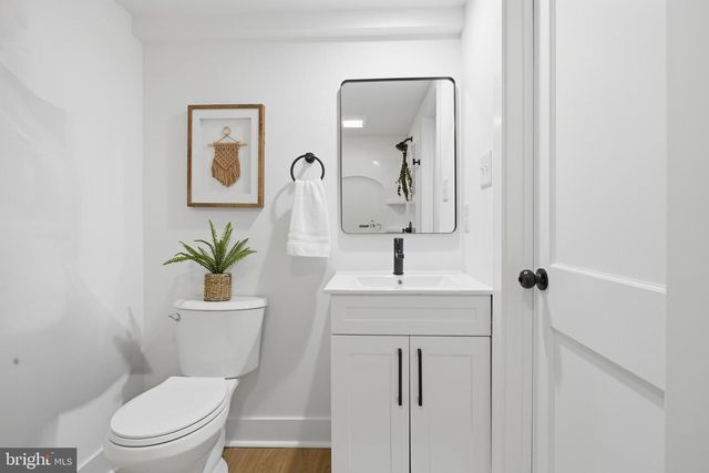 338 WAYNE AVE, Springfield, PA 19064