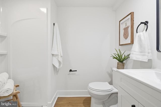 338 WAYNE AVE, Springfield, PA 19064