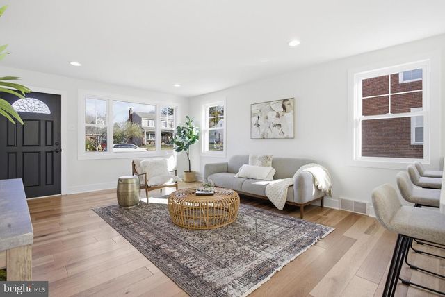 338 WAYNE AVE, Springfield, PA 19064