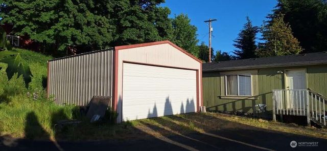 1009 NE Soland Court, Winlock, WA 98596