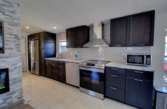 5225 SE 67th Avenue, Okeechobee, FL 34974