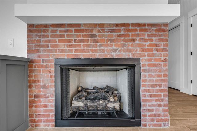 910 4th St, Elgin, OK 73538