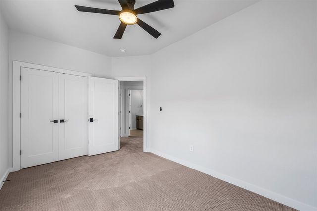 910 4th St, Elgin, OK 73538