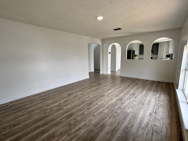 404 MANITOBA DRIVE, Kissimmee, FL 34759