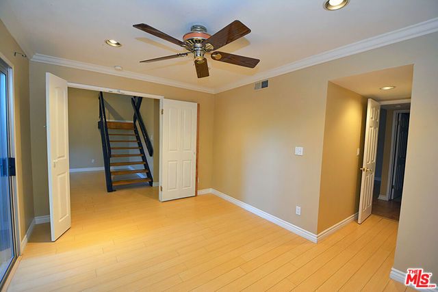 10051 Valley Circle Boulevard 6, Chatsworth (los Angeles), CA 91311