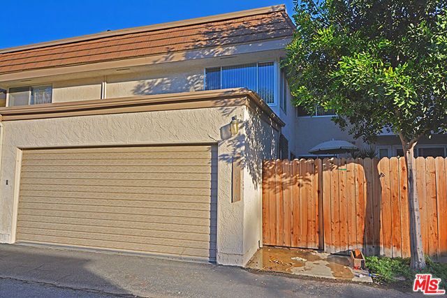 10051 Valley Circle Boulevard 6, Chatsworth (los Angeles), CA 91311