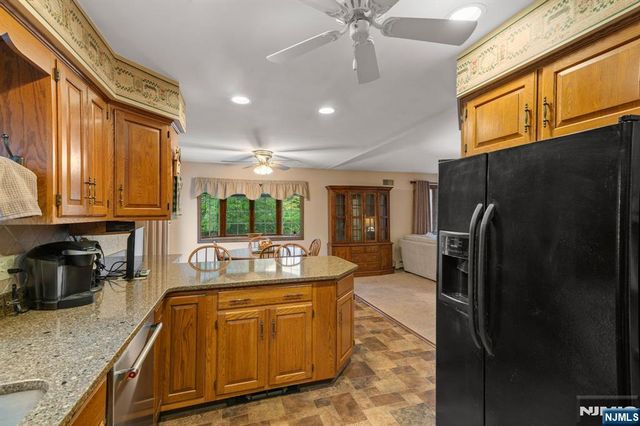 14 Poplar Street, Dumont, NJ 07628