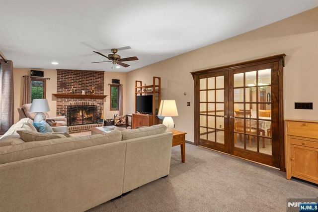 14 Poplar Street, Dumont, NJ 07628