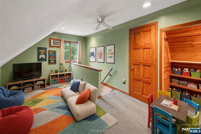 14 Poplar Street, Dumont, NJ 07628