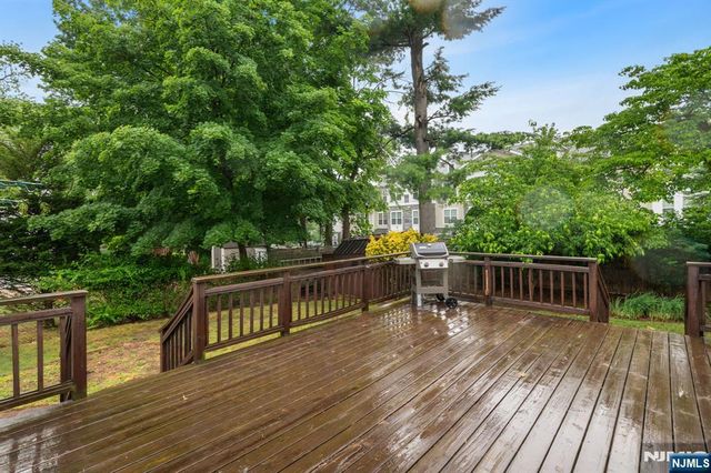 14 Poplar Street, Dumont, NJ 07628