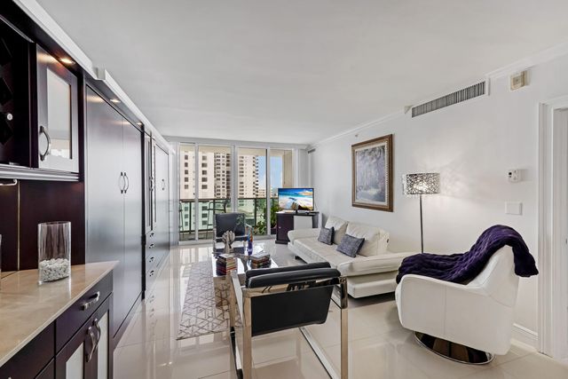 2501 S OCEAN Drive 939, Hollywood, FL 33019