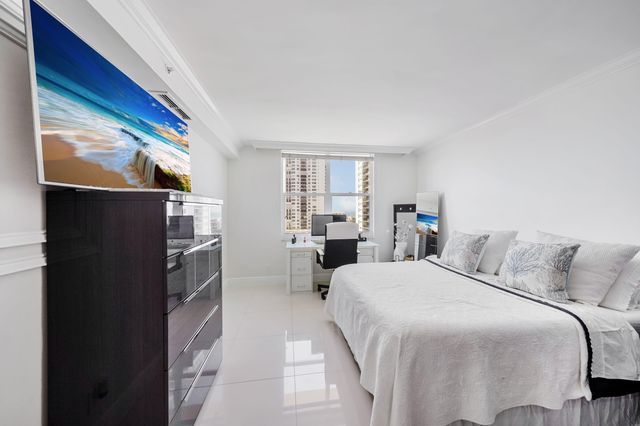 2501 S OCEAN Drive 939, Hollywood, FL 33019