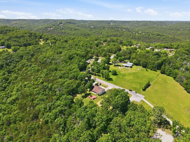 296 Kirtley Road, Branson, MO 65616