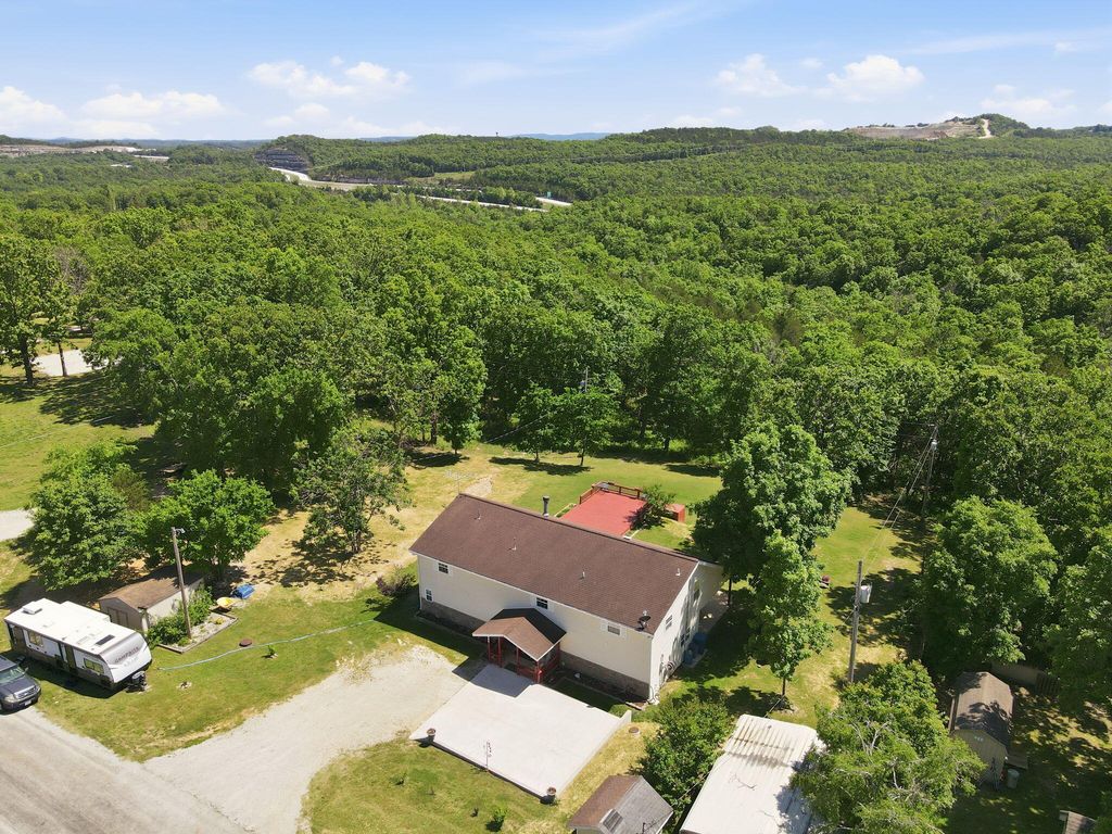 296 Kirtley Road, Branson, MO 65616