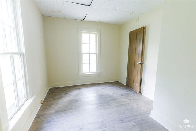 206 Ash Street, Wamego, KS 66547