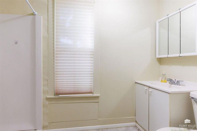 206 Ash Street, Wamego, KS 66547