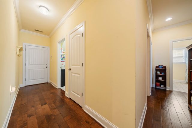 210 LINKS VIEW DR, Oakland, TN 38060