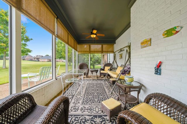 210 LINKS VIEW DR, Oakland, TN 38060