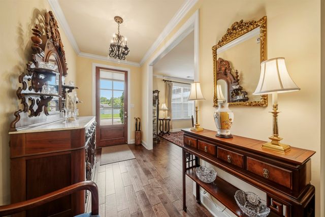 210 LINKS VIEW DR, Oakland, TN 38060