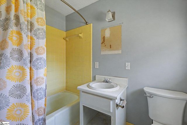 790 Highway 418, Simpsonville, SC 29680