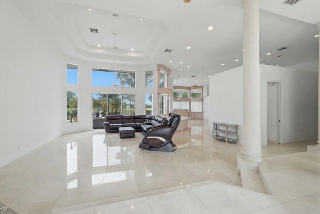 1716 NW 124th Way, Coral Springs, FL 33071