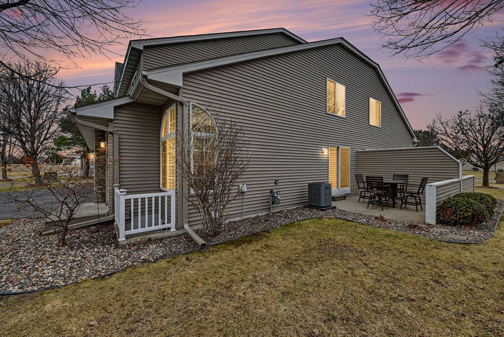 11247 16th Street NE, Saint Michael, MN 55376