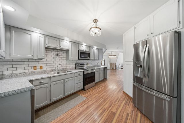 7925 Seymour Road, Grass Lake, MI 49240