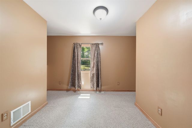 7925 Seymour Road, Grass Lake, MI 49240