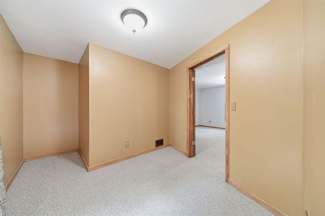 7925 Seymour Road, Grass Lake, MI 49240