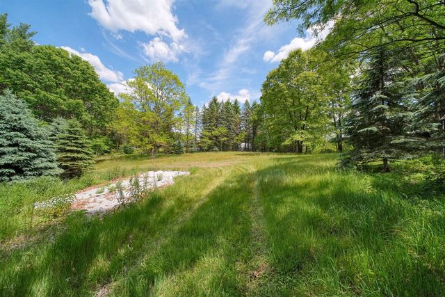 7925 Seymour Road, Grass Lake, MI 49240