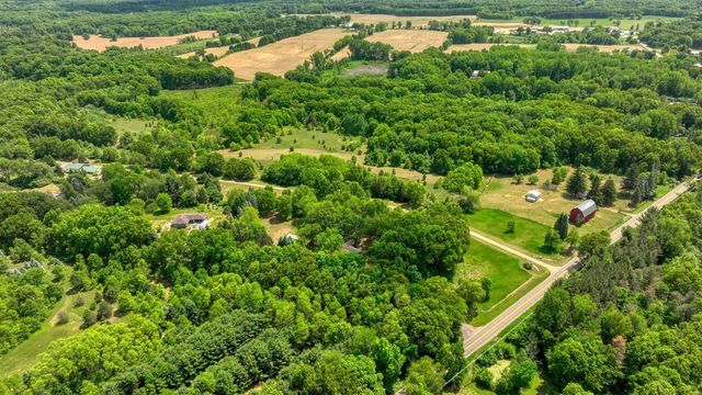 7925 Seymour Road, Grass Lake, MI 49240